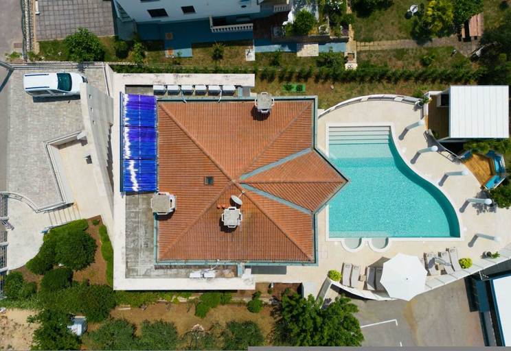 Room 2, Villa Piano With sea View, Krk