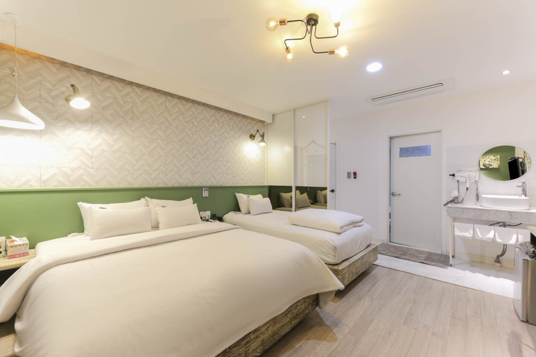 Bedroom 3, Hotel Yeogieutte Dongdaegu, Buk