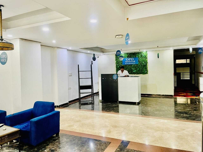 Front of property 3, Opo Ministar Hotel, Gurgaon