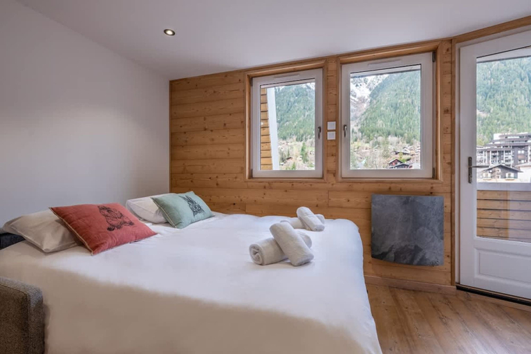 Room 5, Appartement Chalet With Parking and Stunning Mountain View, Haute-Savoie