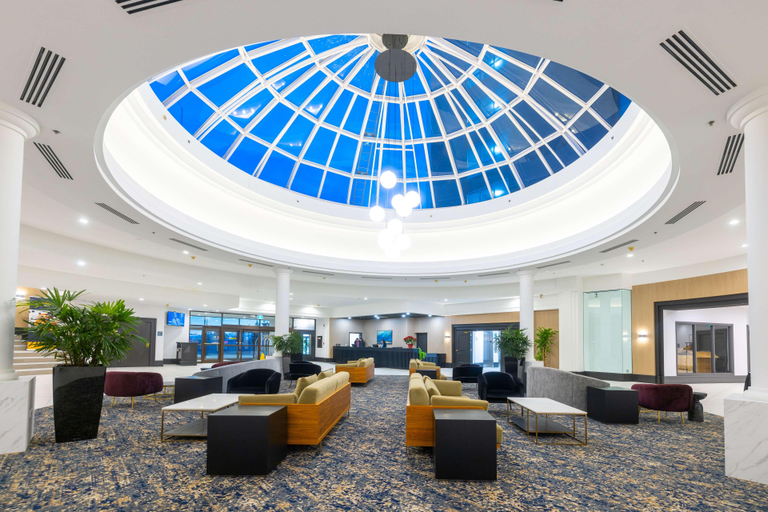 Public Area 2, DoubleTree by Hilton Calgary North, Division No. 6