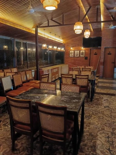 Food & Drinks 4, Rain Forest Gir Resort, Junagadh