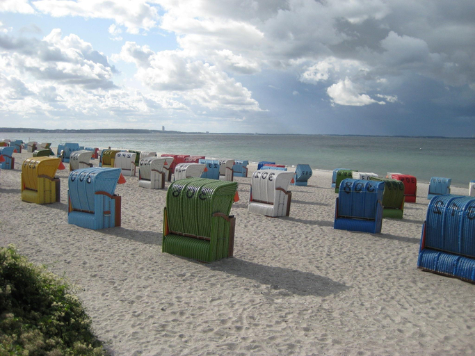 Others 2, Bungalow by the Sea with Sauna in Germany, Ostholstein