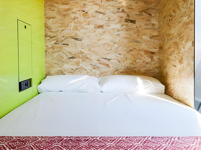 Bedroom 3, Bastardo Hostel, Madrid