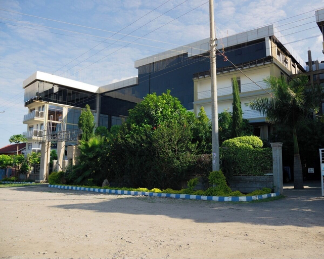 Exterior 4, Perfectus Gardens Hotel, Juja