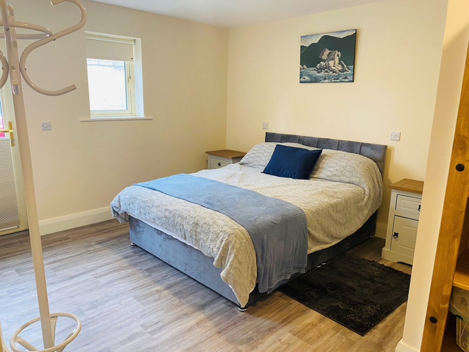 Room 3, Brand new 2 Bedroom Home Overlooking Kenmare Bay Estuary