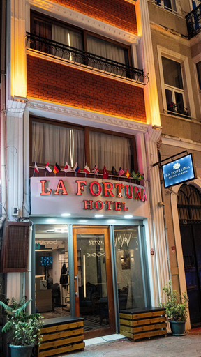 Exterior & Views 2, La Fortuna Taksim Hotel, Beyoğlu