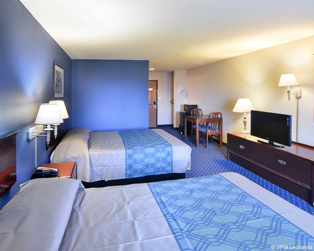 Bedroom 2, Rodeway Inn Carrollton I-35E, Dallas