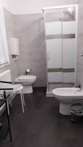 Bathroom 5, Borgodieci Camere e Colazione, Reggio Nell'Emilia