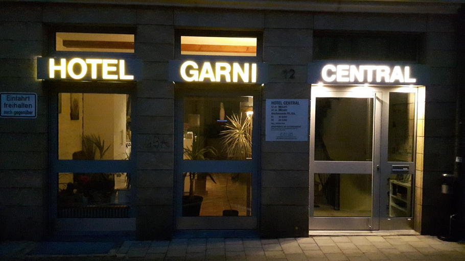 Exterior & Views 2, Hotel Central, Erlangen