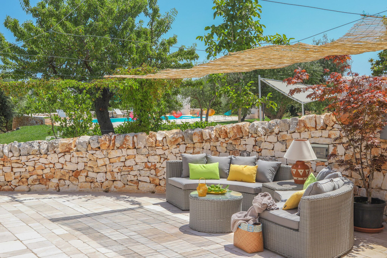 Food & Drinks 5, TD Trulli della Magnolia Trulli w/ Amazing Garden, Bari