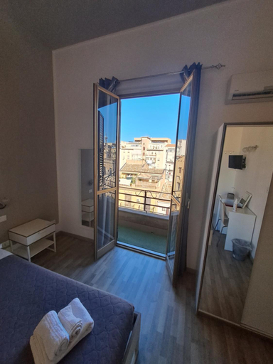 Others 3, Bedroom la stazione, Palermo