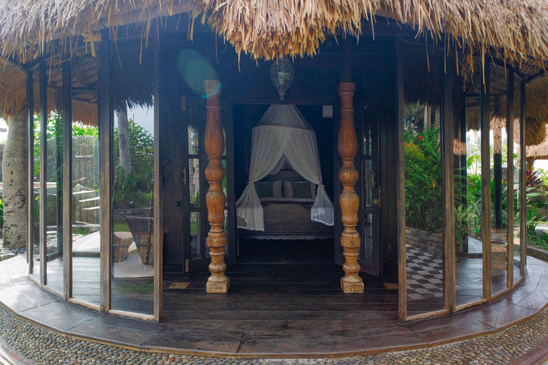 Exterior & Views 2, Most Exotic Beachfront Villa Keong, Tabanan