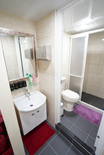 Bathroom 5, Mango Station Hotel, Taipei City