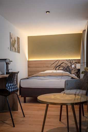 Others 5, Hotel & Restaurant Bären, Wangen