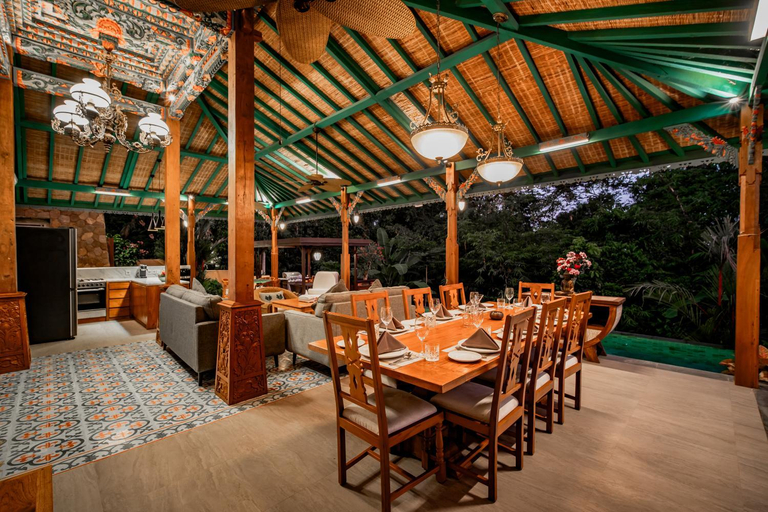 Food & Drinks 5, Villa Karar, Gianyar
