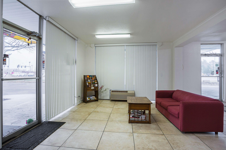 Public Area 3, Motel 6 Brinkley, AR, Monroe