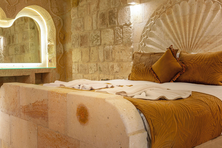 Bedroom 4, Lagoon Cave Suites, Ürgüp