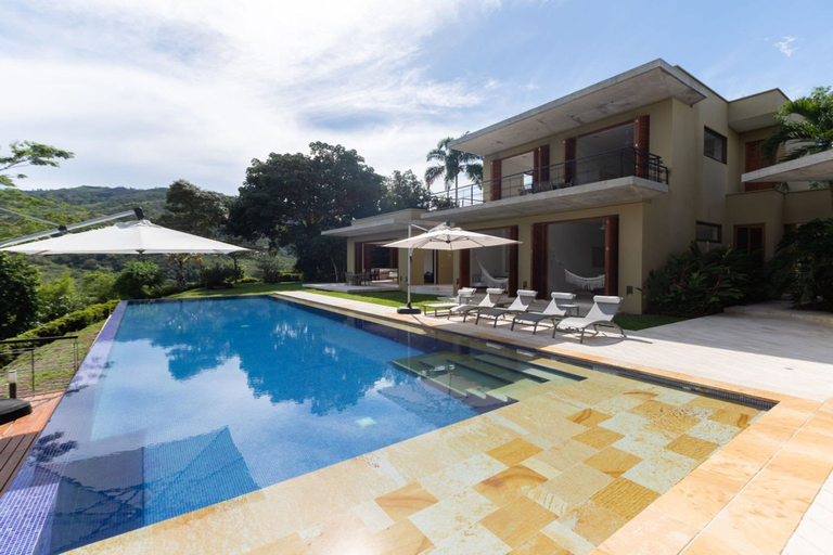 Room 2, w Glowing 4BR Villa w Pool at Mesa de Yeguas, Anapoima