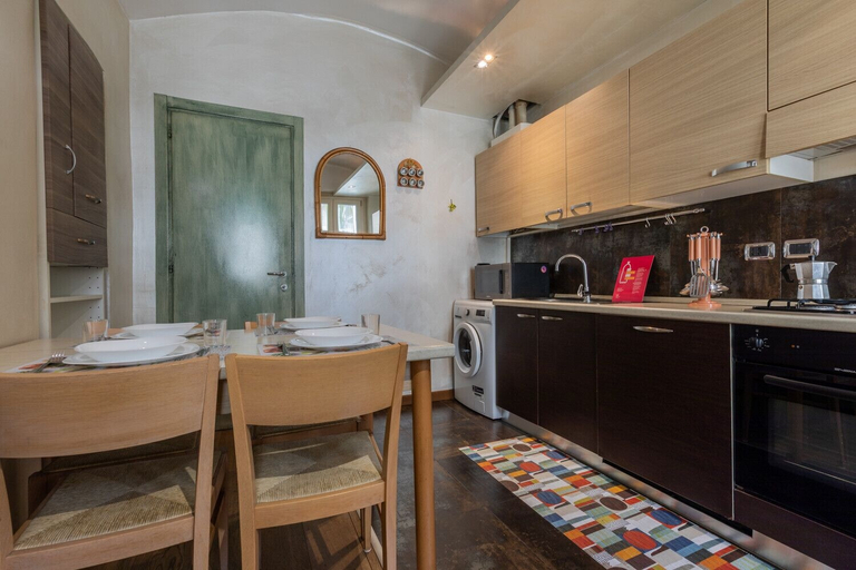 Room 5, Crocetta Charme Colour by Wonderful Italy, Torino
