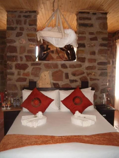 Bedroom 4, Tsauchab River Lodge, Gibeon