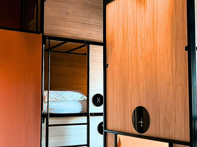 Bedroom 3, Gardiner House Hostel, Dublin