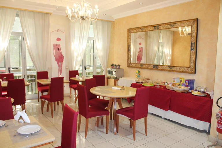 Food & Drinks 5, 시티 홀, Catania