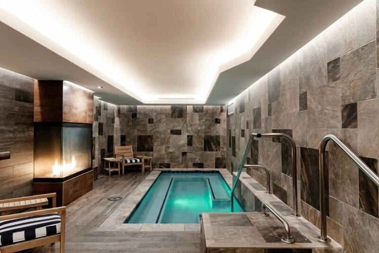 Sport & Beauty 2, The Wyoming Inn of Jackson Hole, Teton