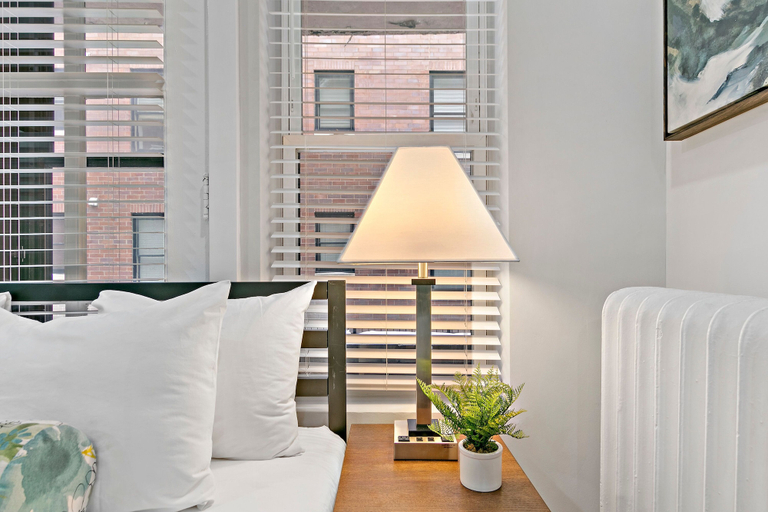 Bedroom 3, Stylish Studio - Barry S1, Cook