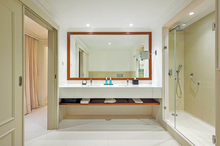 Bathroom 4, PortoBay Blue Ocean, Albufeira