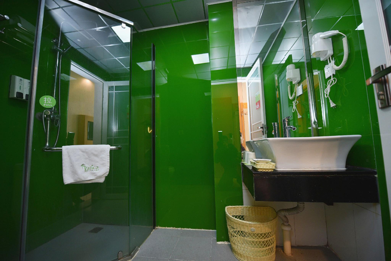 Bathroom 3, Vatica Hefei Lujiang Road Hotel, Hefei