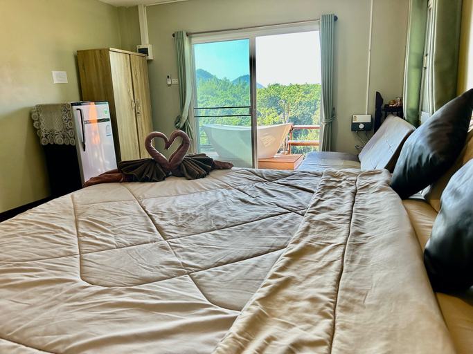 Bedroom 3, Kwainoy Riverpark & Resort, Sai Yok