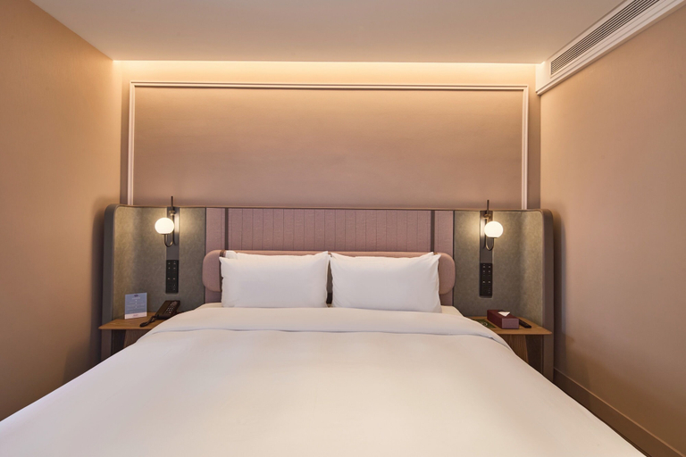 Bedroom 2, Mercure Hangzhou West Lake Fengqi Road, Hangzhou