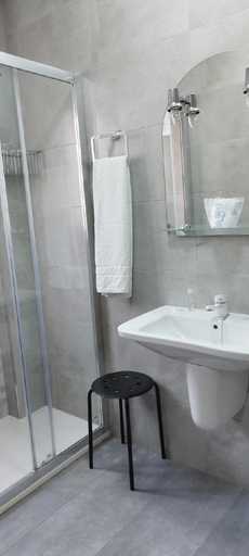 Bathroom 4, Hotel Miraya Beach, Málaga