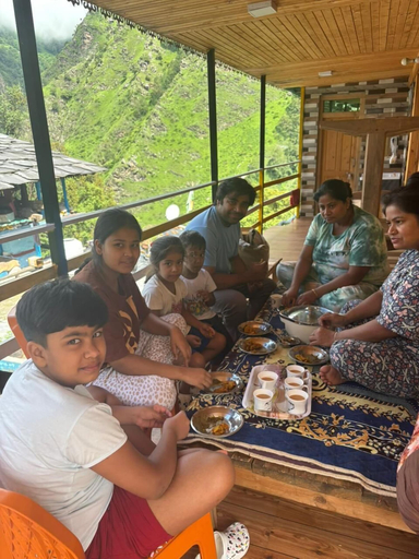 Breakfast area, Viraaj Homestay, Uttarkashi