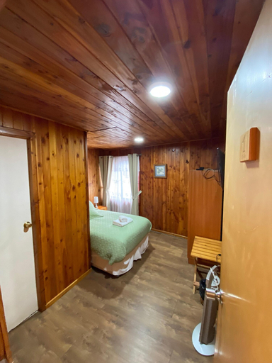 Bedroom 3, Hotel Elizabeth, Cautín