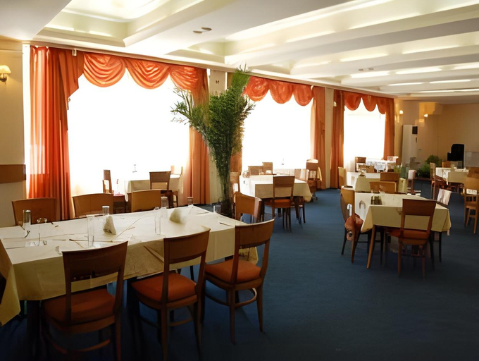 Food & Drinks 5, Hotel Rila, Dupnitsa
