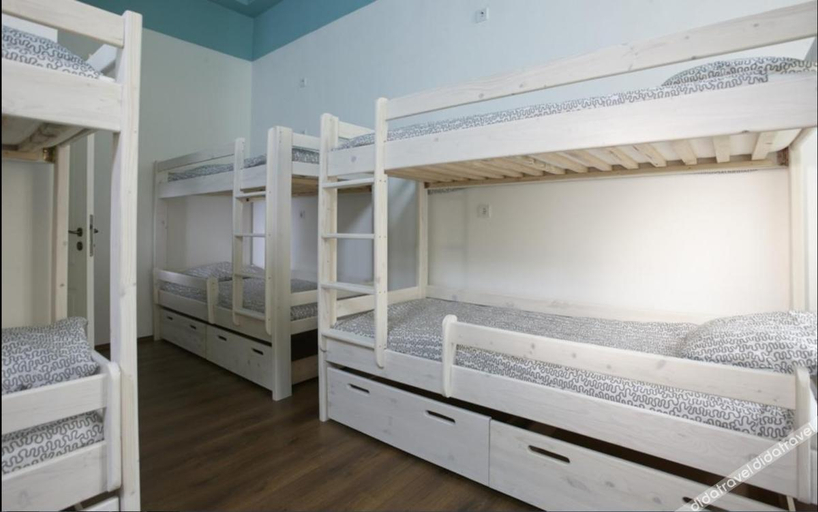 Bedroom 3, HoBar Hostel, Budapesti