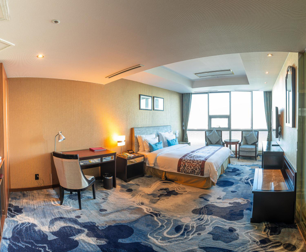 Bedroom 2, The Blue Sky Hotel and Tower, Ulan Bator