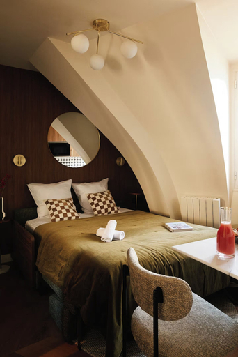 Bedroom 3, Résidence Louvre, Paris