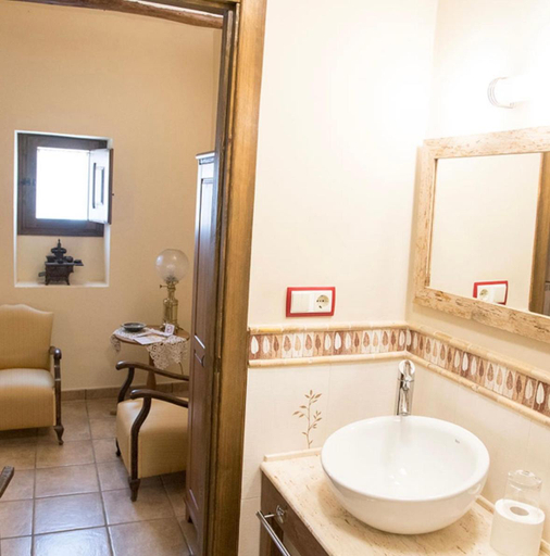 Bathroom 5, La Posada de Berge, Teruel