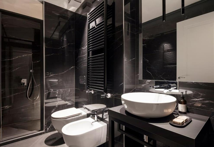 Bathroom 4, Design Club Collection, Bologna