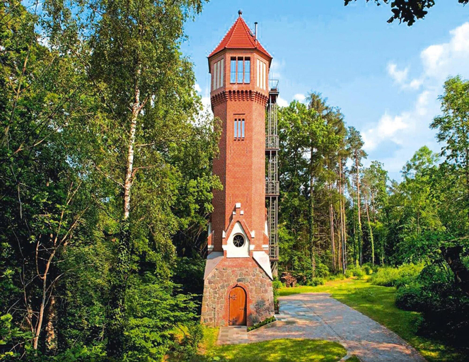 View from property 2, Wasserturm in Kuchelmiss, Rostock