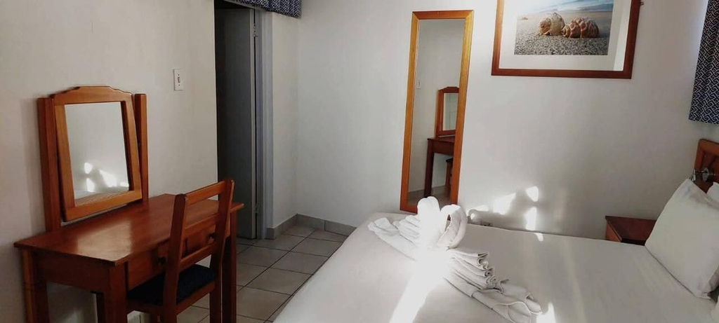 Interior, Sol Sands Hotel & Self-Catering, eThekwini