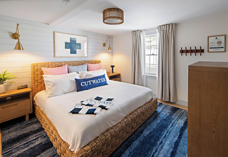 Bedroom 5, Cutwater Inn & Suites, Essex