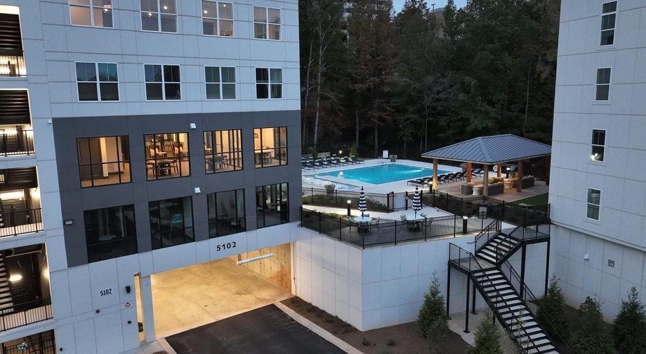 Exterior & Views, Landing at Crestline, Jefferson