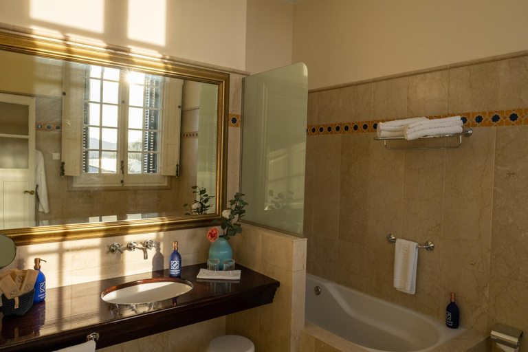 Bathroom 3, Hotel Pazo Libunca, A Coruña