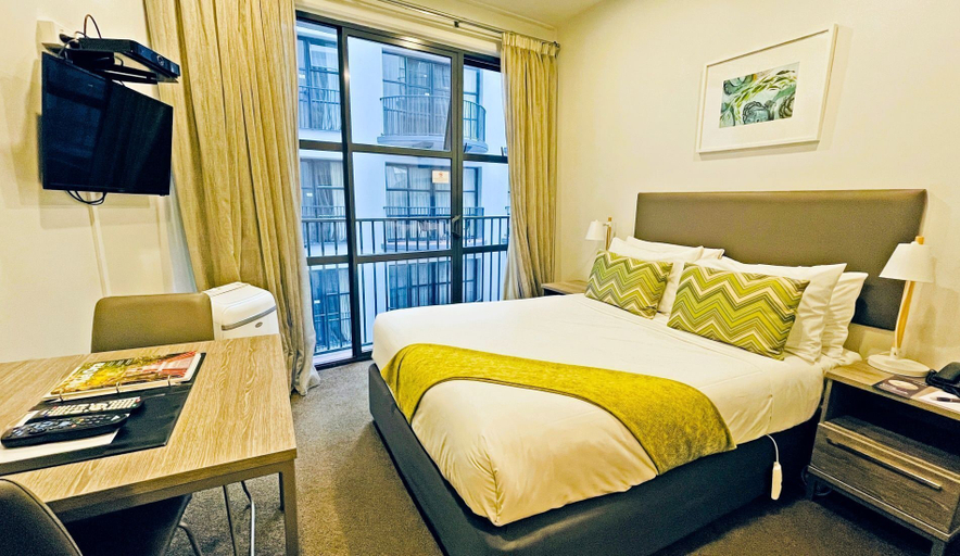 Bedroom 5, Quest Atrium Serviced Apartments, Wellington