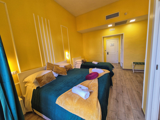 Bedroom 3, RESIDENZE SERVENTI LONGHI, Rome