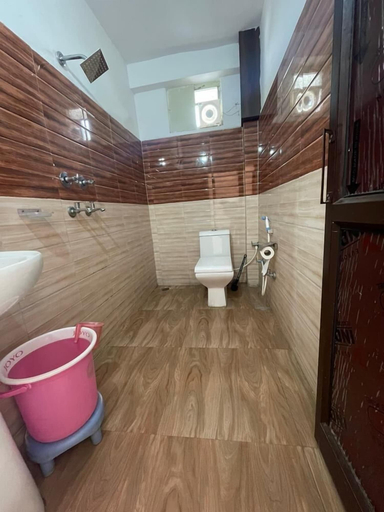 Bathroom, sky ganga resort, Garhwal